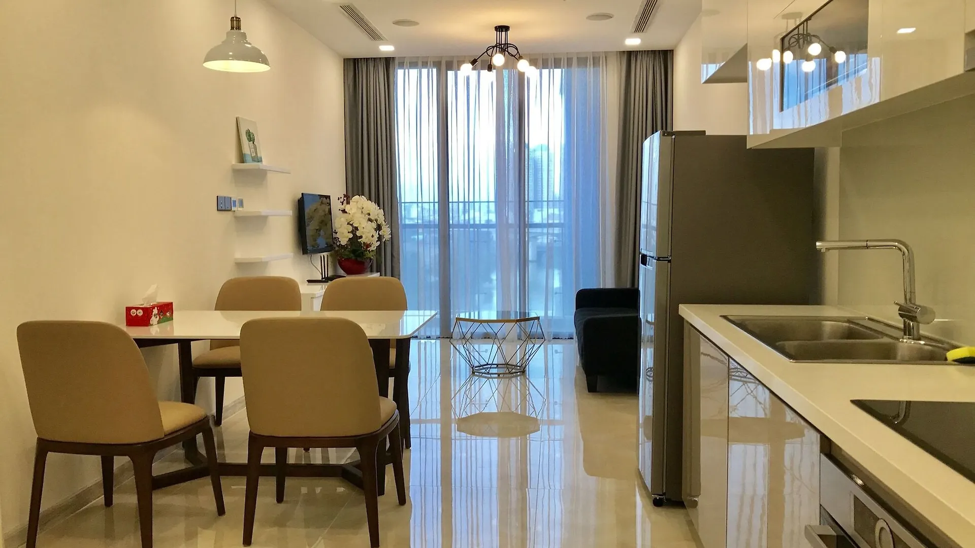 Mins Apartment - Vinhome Golden River Ho Chi Minh City