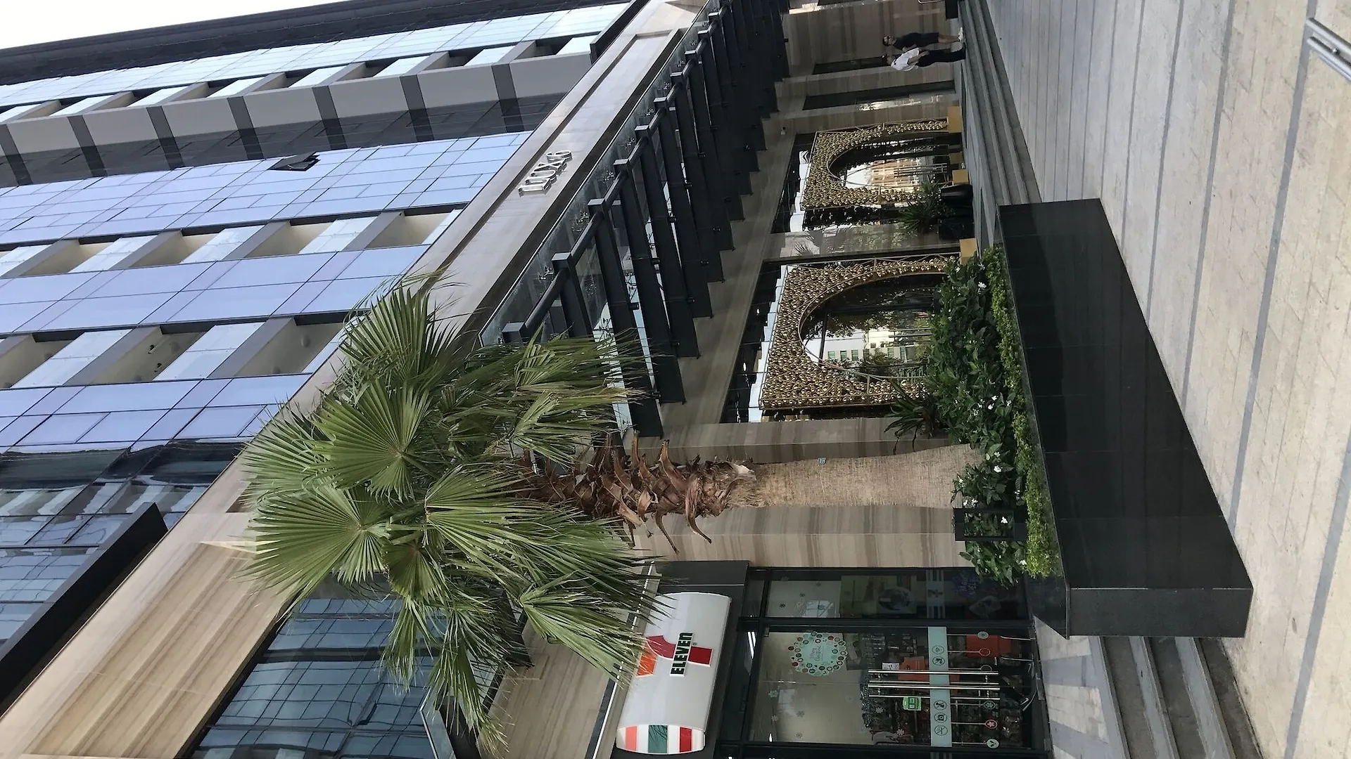 Mins Apartment - Vinhome Golden River Ho Chi Minh City